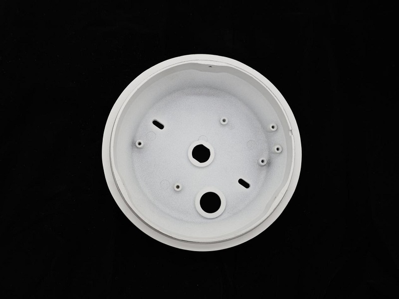 Каким защитным требованиям должны отвечать отливки светильников для наружного применения?